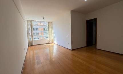 APARTAMENTO À VENDA RUA PARANAGUÁ - ED. FERNÃO DE MAGALHÃES!!!