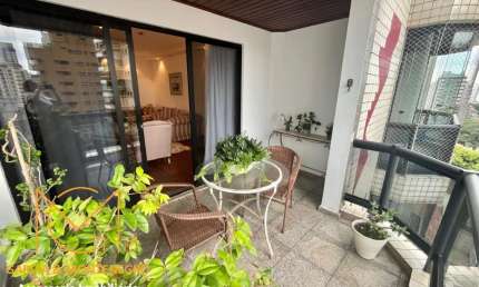 Apartamento com 4 dormitórios (2 suítes) e 2 vagas -  Boqueirão - Santos - SP