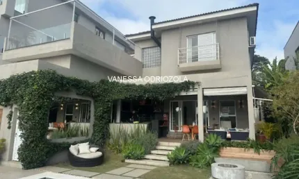 Casa em condomínio fechado com 4 quartos para alugar na Alameda Mar Adriático, 103, Alphaville Residencial Plus, Barueri, 377 m2 por R$ 32.000