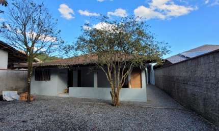 Casa com 4 quartos à venda na Rua Sebastião Jonck, 48, Vila Nova, Joinville