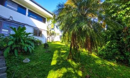 Casa com 5 quartos para alugar no Iririú, Joinville 