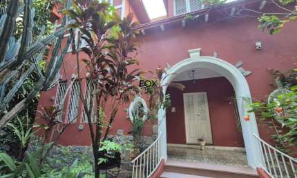 Casa com 7 quartos para alugar na Rua Rio de Janeiro, 1740, Lourdes, Belo Horizonte por R$ 18.000