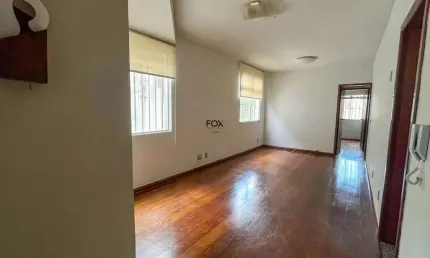 Apartamento com 3 quartos à venda na Rua Abre Campo, 366, Santo Antônio, Belo Horizonte por R$ 800.000