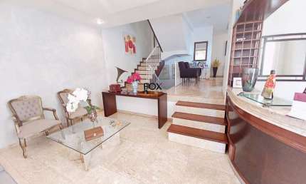 Casa com 5 quartos à venda na Netuno, 109, Santa Lúcia, Belo Horizonte por R$ 1.690.000