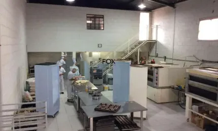 Barracão / Galpão / Depósito com 1 sala à venda na Rua Cesário Alvim, 698, Padre Eustáquio, Belo Horizonte por R$ 1.100.000