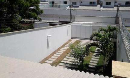Linda casa na Precabura/Eusébio toda projetada com 220 metros de área útil