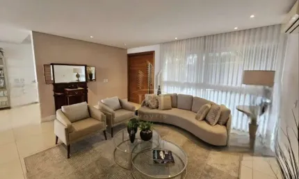 Casa com 4 quartos para alugar na Rua Alcebíades Antônio dos Santos, 356, Nonoai, Porto Alegre por R$ 25.000
