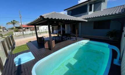 Casa com 3 dormitórios à venda, 210 m² por R$ 900.000,00 - Jardim Atlântico - Balneário Arroio do Silva/SC