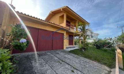Casa com 4 dormitórios à venda, 205 m² por R$ 700.000,00 - Paiquerê - Araranguá/SC