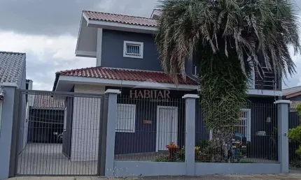 Casa com 5 quartos à venda no Hércules, Canoas 