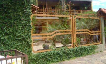Casa - Sobrado para venda  no Bairro JARDIM ATLANTICO em CANOAS