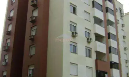 APARTAMENTO COM 120,00m², 03 DORMITÓRIOS SENDO 01 SUÍTE, BANHEIRO SOCIAL, SALA PARA 02 AMBIENTES INTEGRADA A COZINHA, ÁREA DE SERVIÇO, SACADA COM CHURRASQUEIRA