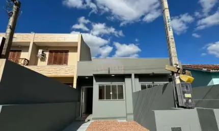 Casa com 2 quartos à venda no Olaria, Canoas 