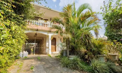 Casa com 4 quartos à venda no Seminário, Curitiba 