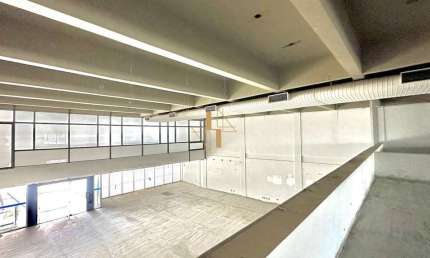 Loja com 830 m² pata locação no  centro comercial de Araucária/PR