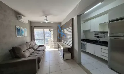 Apartamento à venda ou locação em Santos-SP, bairro Gonzaga, 2 quartos, 1 suíte, 1 sala, 2 banheiros, 1 vaga, 77m². Imperdível!