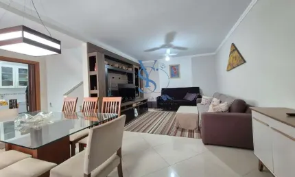 Imperdível oportunidade de casa à venda no Gonzaga, Santos-SP: 3 quartos, 3 suítes, 1 sala, 3 banheiros, 2 vagas, 186m².