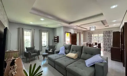 Chácara com acabamento moderno à venda em Bragança Paulista