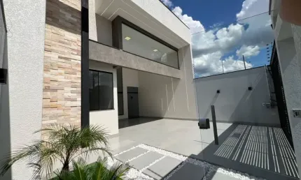 Casa linda e sofisticada  * Localização privilegiada * A 15 minutos da área central