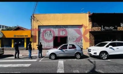 Sala comercial para alugar no Calmon Viana, Poá 