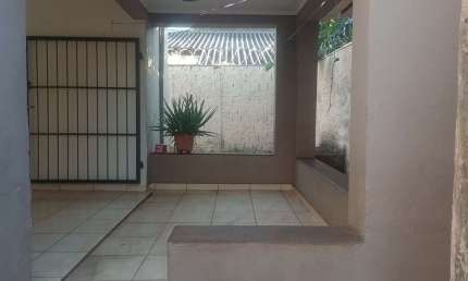 Casa a venda bairro Ipiranga R$ 270.000 com 3 dormitórios, 233m terreno em Ribeirão Preto - SP.