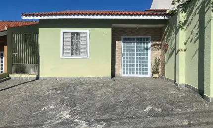 Casa térrea à venda em Condomínio no Residencial das Ilhas
