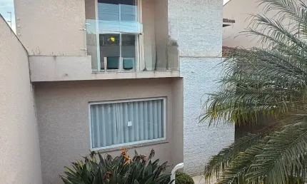 Lindo Sobrado à venda na Zona Sul ,oportunidade porteira fechada