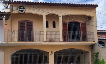 Sobrado para locação residencial ou comercial proximo ao centro !
