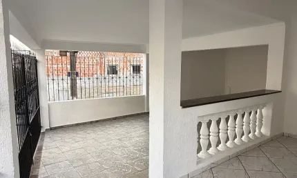 Casa térrea para locaçao vila aparecida , proximo ao centro !