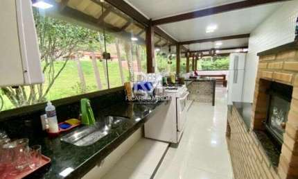 Sítio / Rural - com 4 quartos em Paraju, Domingos Martins/ES