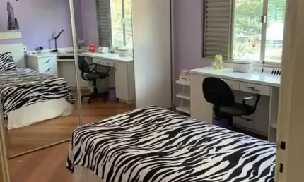 Sobrado de luxo em Vila Mariana - SP: 350m², 3 dormitórios, 4 banheiros - venda ou locação por R$12M