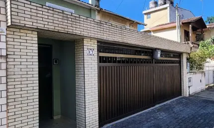 Casa para Venda em Santos, Vila Belmiro, 3 dormitórios, 2 suítes, 4 banheiros, 2 vagas