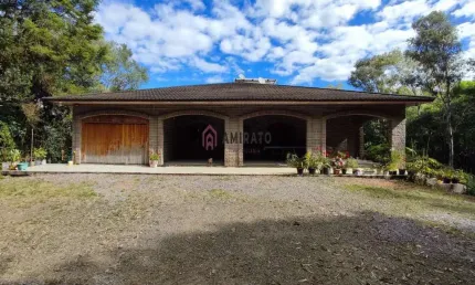 Chácara - Sítio à venda em Farroupilha, Alvorada - Semimobiliado, com closet, varanda e salão de festas