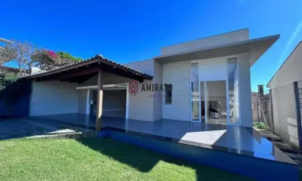 Casa com 3 quartos à venda no São Roque, Farroupilha 