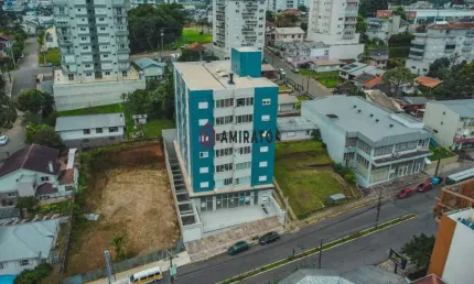 Apartamento 2 dormitórios com churrasqueira e elevador em Farroupilha - Oportunidade única no Bairro Planalto