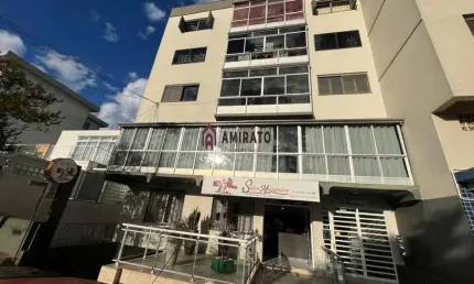 Apartamento Semimobiliado no Centro de Farroupilha - Venda