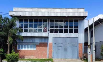 Aluguel de Pavilhão no Bairro São Luiz em Farroupilha - Mezanino, Churrasqueira e Vestiários