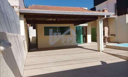 Casa para Venda em Peruíbe, Três Marias, 3 dormitórios, 1 suíte, 1 banheiro, 4 vagas