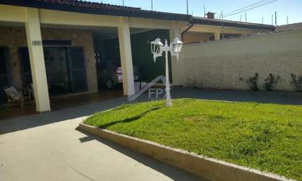 Casa Alto Padrão para Venda em Itanhaém, Cibratel 2, 3 dormitórios, 1 suíte, 2 banheiros, 6 vagas