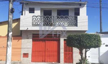 Casa para Venda em Itanhaém, Jardim Tanise, 5 dormitórios, 3 suítes, 2 banheiros, 1 vaga