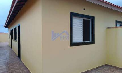 Casa para Venda em Itanhaém, Tupy, 2 dormitórios, 1 suíte, 1 banheiro, 2 vagas
