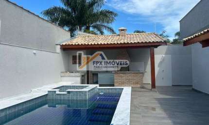 Casa para Venda em Itanhaém, Jardim Comendador, 3 dormitórios, 2 suítes, 1 banheiro, 3 vagas
