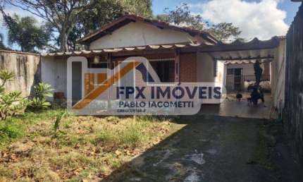 Casa para Venda em Itanhaém, Balneário Gaivota, 2 dormitórios, 2 banheiros, 4 vagas