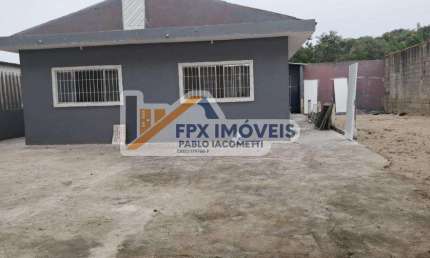 Casa para Venda em Itanhaém, Balneário Gaivota, 3 dormitórios, 2 banheiros, 4 vagas