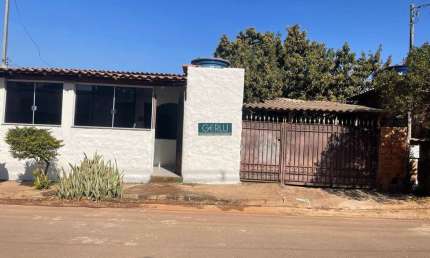 Casa com 3 quartos à venda na Alvaro Lima, 34, 100, Centro, Mateus Leme por R$ 199.000