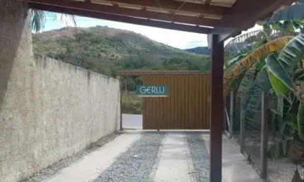 Casa com 2 quartos à venda na Estrada da Gentileza, 250, Gentileza, Betim por R$ 310.000