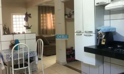 Casa com 3 quartos à venda na das Orquidéas, 500, Jardim das Alterosas - 2ª Seção, Betim por R$ 250.000