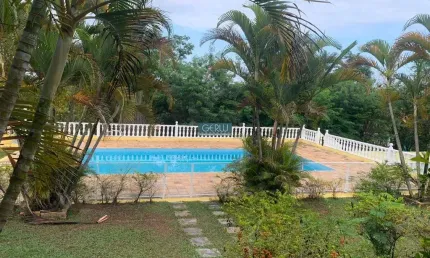 Chácara / sítio com 4 quartos à venda na Begônia, 350, Vianópolis, Betim por R$ 1.100.000