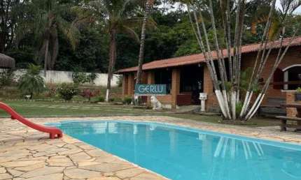 Chácara / sítio com 4 quartos à venda na das Macieiras, 250, Bandeirinhas, Betim por R$ 1.090.000