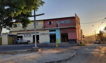 Prédio com 2 salas à venda na Rua Diamantina, 91, Marimbá, Betim por R$ 790.000